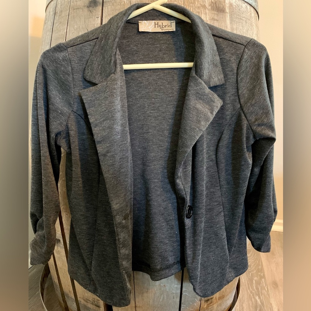 Hybrid and company, small dress coat quarter sleeve